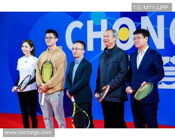 重庆网球队奋斗历程全景纪实：从青涩到辉煌的网球梦想之路